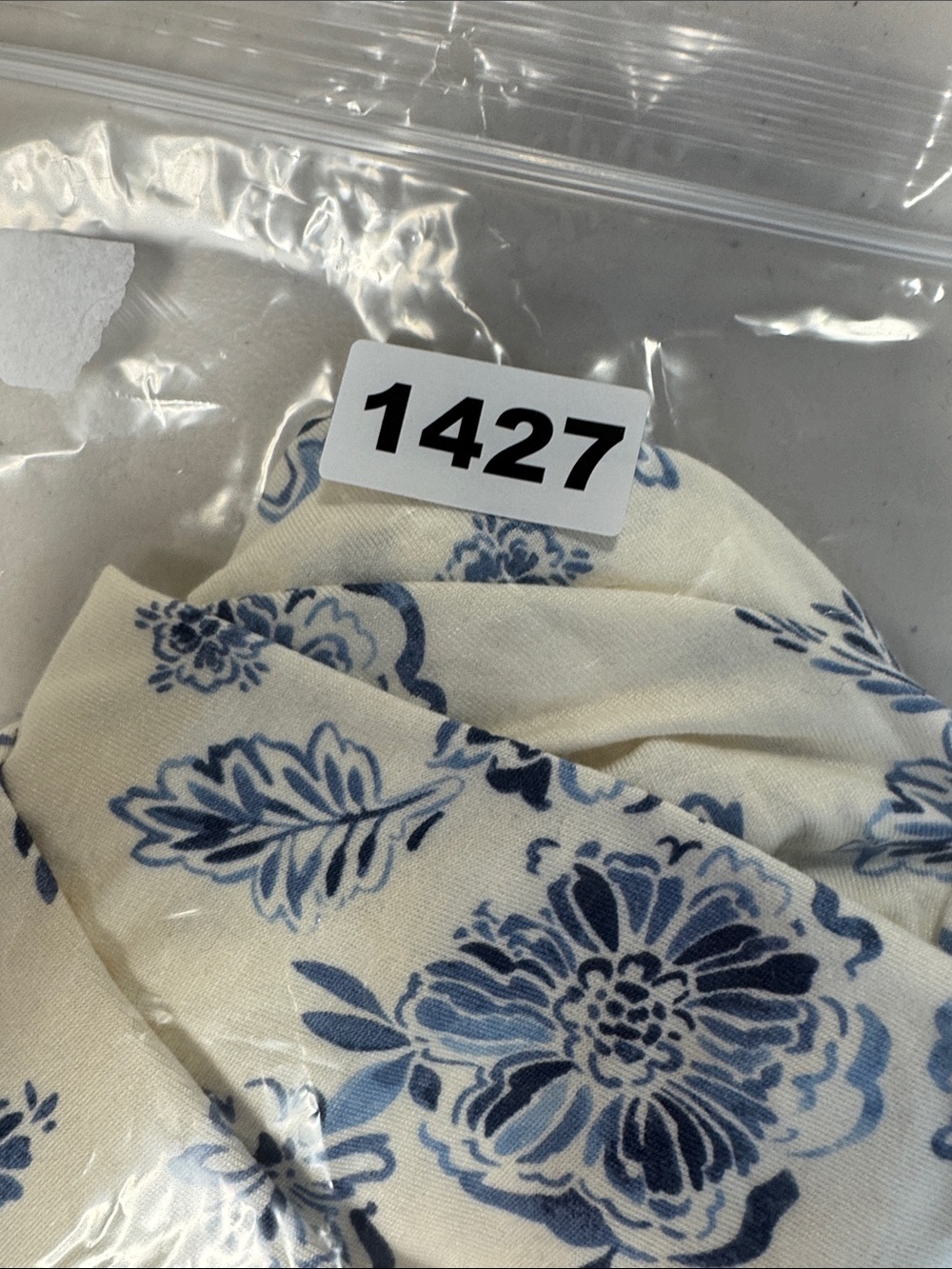 Torrid Super Soft Floral Babydoll Tunic Top Ivory Blue Size 3 Cottagecore Boho - Picture 13 of 13